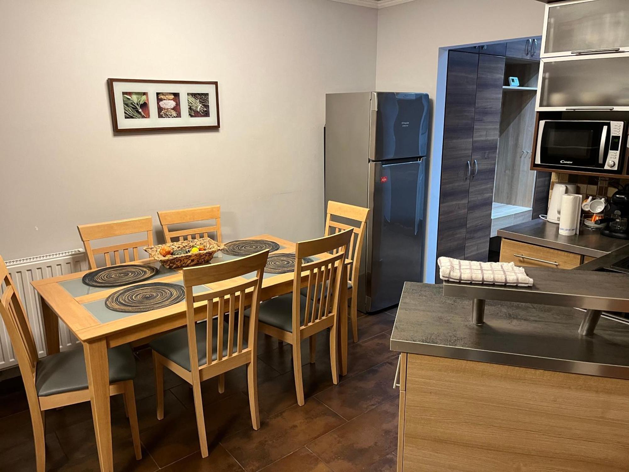 Brookforest Family Apartman ไฮจ์ดุสโซบอสโล ภายนอก รูปภาพ